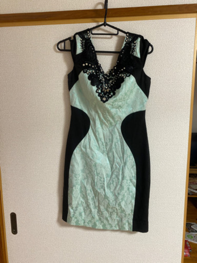 パーティドレス