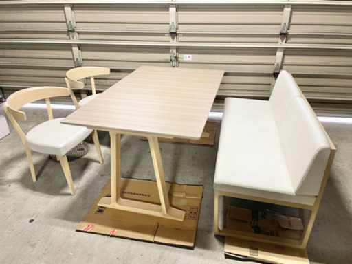 karimoku (カリモク) ダイニング 4点セット ベンチ