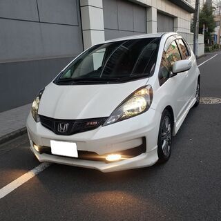 フィット1.5RS　H22後期モデル　車検3/12　走行8500...