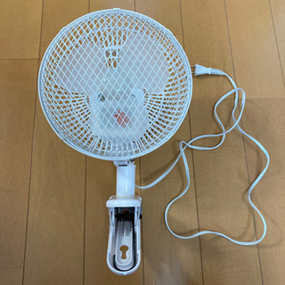 クリップ式ポータブル扇風機
