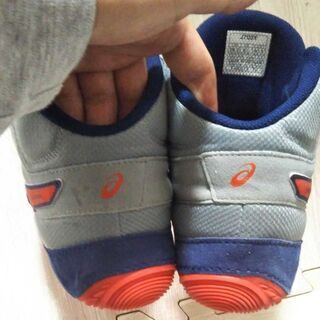 レスリングシューズ