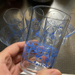 中古品 9cm×6cm 花柄 グラス ８個セット