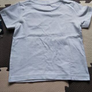 新品 半袖 白Ｔシャツ リンゴ 90の画像
