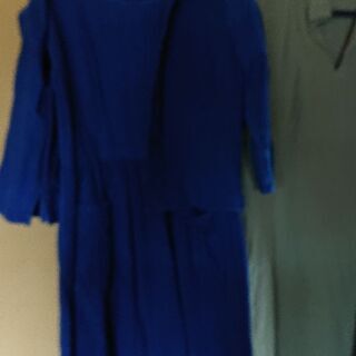 麻混のワンピース(グリーン)デニムジャケット付きジャンパースカート