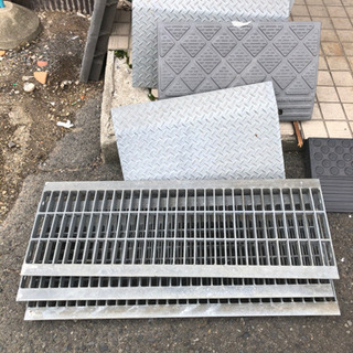 3枚あります グレーチング 溝蓋 🌈しげん屋