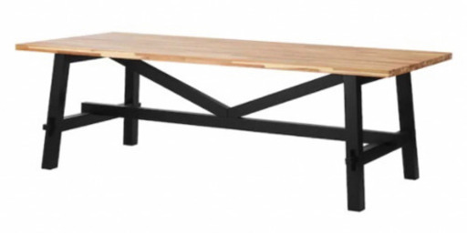 スコガスタ　テーブル