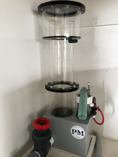 プロテインスキマーバレット3 と、レイシーマグネットポンプRMD701