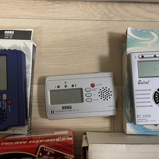 【決まりました】ギターのチューナー、エフェクター等セットの画像