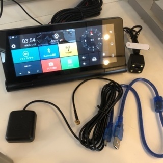 前後ドライブカメラ・GPS搭載折りたたみ式Androidカーナビ！
