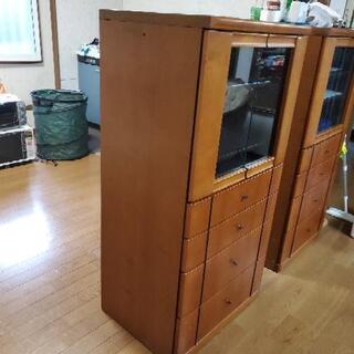 値下げ！縦型　サイドボードの画像