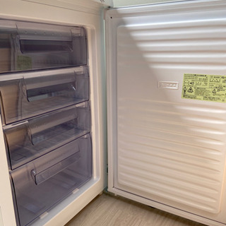 【美品】小型冷凍庫 SHARP FJ-HS9X ホワイト 86Lの画像