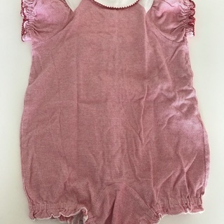 ファミリアのロンパースの画像