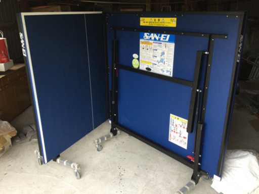 中古　卓球台 セパレートタイプ　　幅152.7　　奥行274.6(137.3*2)　　高さ76　 （ｃｍ）　脚部2箇所欠品(ネジ穴良好