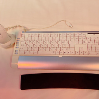 〜受付終了しました〜ワイヤレスキーボード&マウス☆おまけ付きの画像