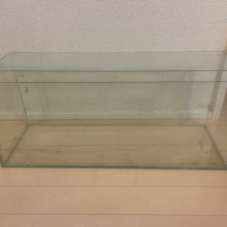 ジェックス グラステリアスリム600水槽 フレームレス水槽 奥行スリム
