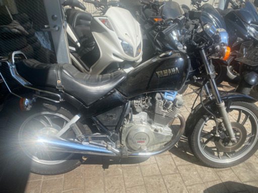 ヤマハ　XS250SPL  2気筒　旧車