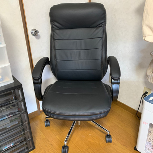 ニトリ　ワークチェア　リカルドPUブレスレザー　極美品