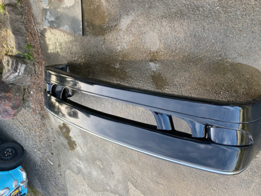 17マジェスタ  バンパー