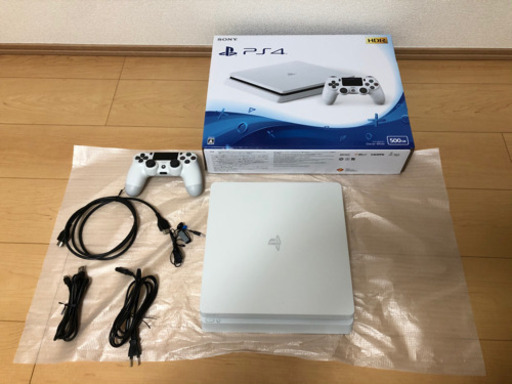 PS4本体　全付属品付き　中古品
