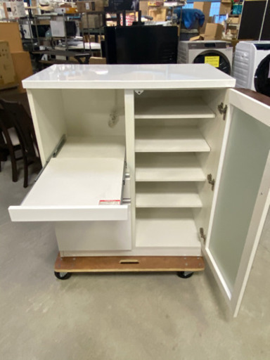大人気家具!!ニトリ キッチンカウンター キッチン収納 レンジボード 格安配送可能!!