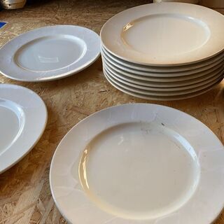 31センチの大皿！の画像