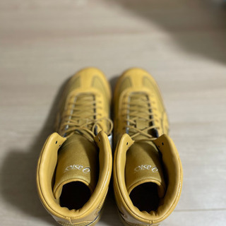 【新品・未使用】アシックス　スポーツスタイルシューズ