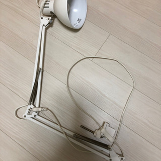 IKEA 取り付け式ランプ　ホワイト