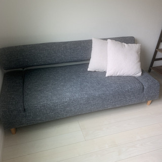 ソファーベッドの画像