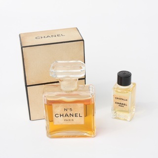 香水 シャネル CHANEL No.5 「シャネルの5番」 と ...