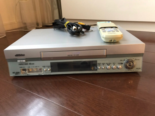 ビデオデッキ　ビクター　VHS HR-S500 Victor 通電　ビデオデッキ