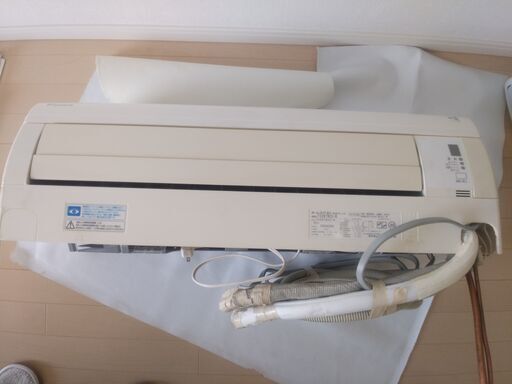 【受け渡しの方決定済み】2012年式 ダイキンエアコン機種名F22NTWXS-W(総称名S22NTWXS-W）