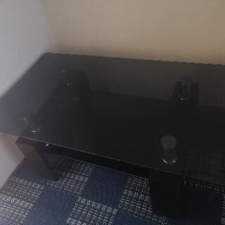 ガラステーブル