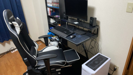 自作ゲーミングPC&デスク&チェア