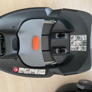 サイベックス　クラウドQ チャイルドシート  ベビーシートの画像