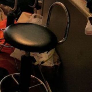 カウンターテーブル　椅子つき