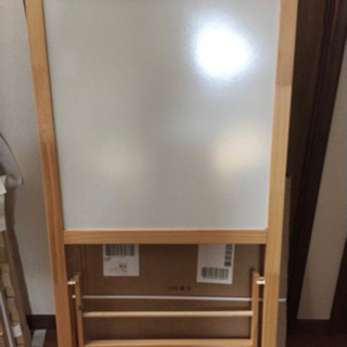 IKEA イーゼル　ホワイトボードの画像