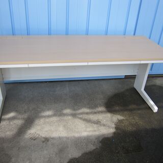 特価!!!　事務机　W1800mm　木天板　