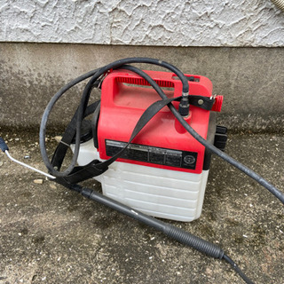 取引先決まりました！National 電池式　噴射器