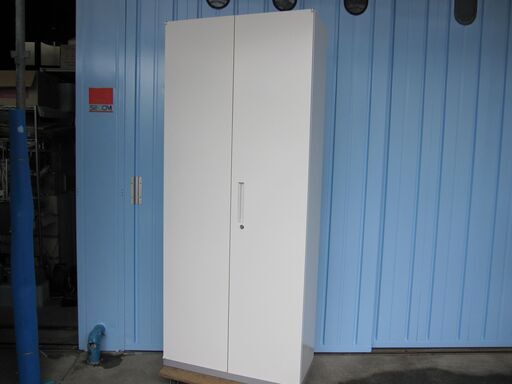 両開き書庫　ホワイト　イナバ製　Ｈ２１５０ｍｍ