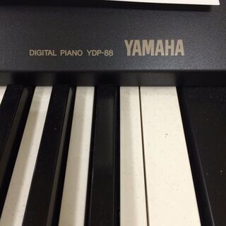J564 YAMAHA ヤマハ　YDP-88　電子ピアノの画像