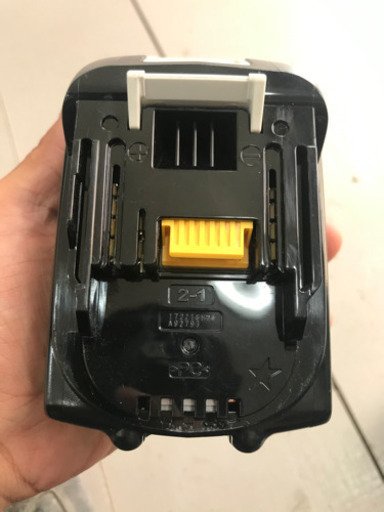 マキタ  18V バッテリー