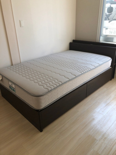 ニトリ セミダブル ベッド