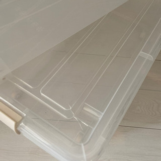 収納ケース2個　の画像