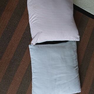 お揃いのカバークッションの画像