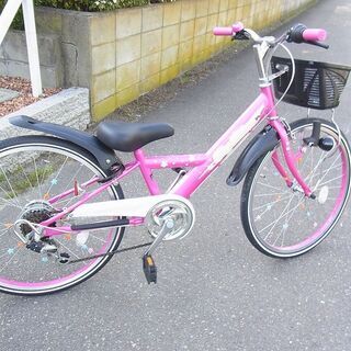 子供用　自転車　22インチ？　シマノ　黒/ピンク