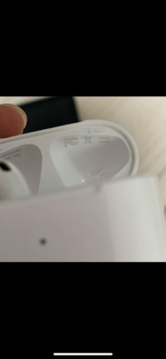 airpods 第2世代　本体のみ