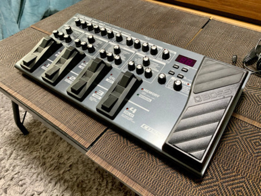 BOSS ME-80 マルチエフェクター