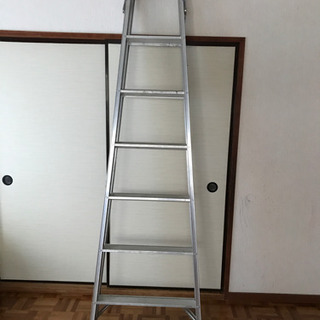 はしご兼用脚立