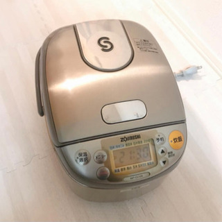 【取引中】 ZOJIRUSHI 2010年製　炊飯器