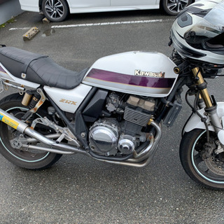 ZRX400 kawasaki まだ取引可能です。 値下げました！